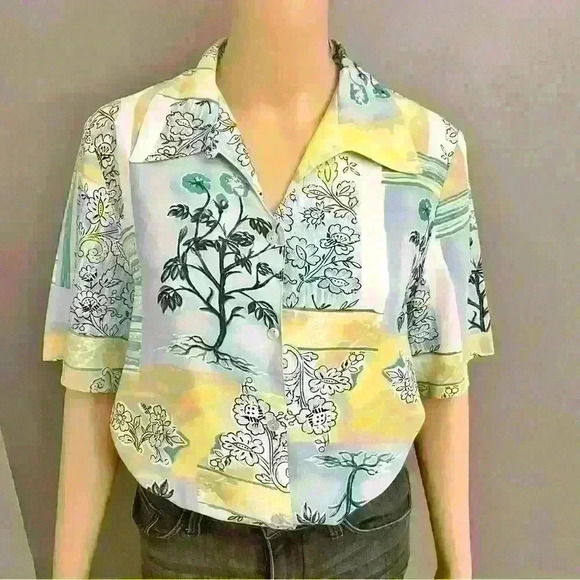Vintage oversized pastel yellow floral button down short sleeves blouse - Picture 2 of 8